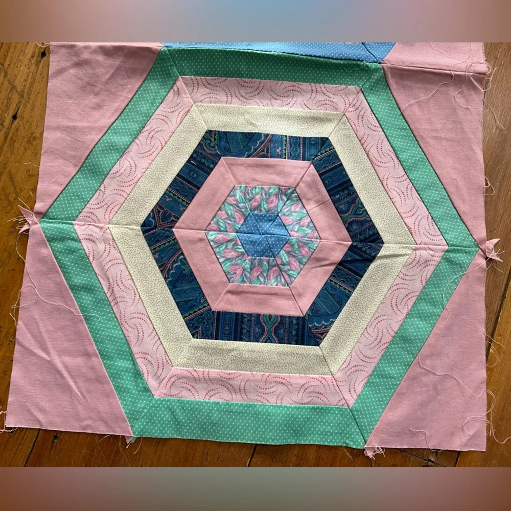 Colorful‎ Quilted Fabric Pieces Quilt Scraps